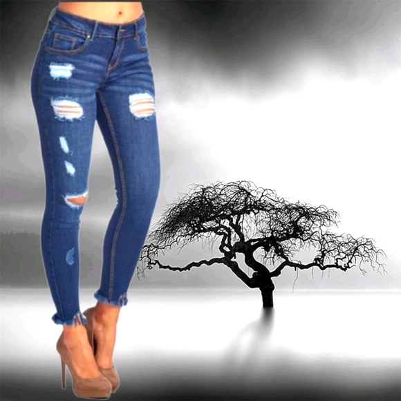 Women's Dark Blue Butt Lifting Destroyed Jeans - Size 1 - Picture 1 of 8